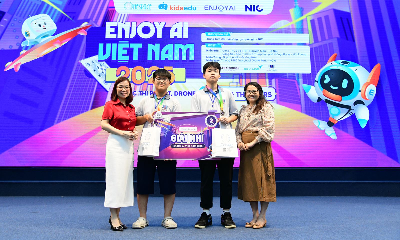 Enjoy AI Việt Nam 2025 tại Trường Nguyễn Siêu: Nơi ý tưởng nhỏ bé trở thành sáng tạo lớn