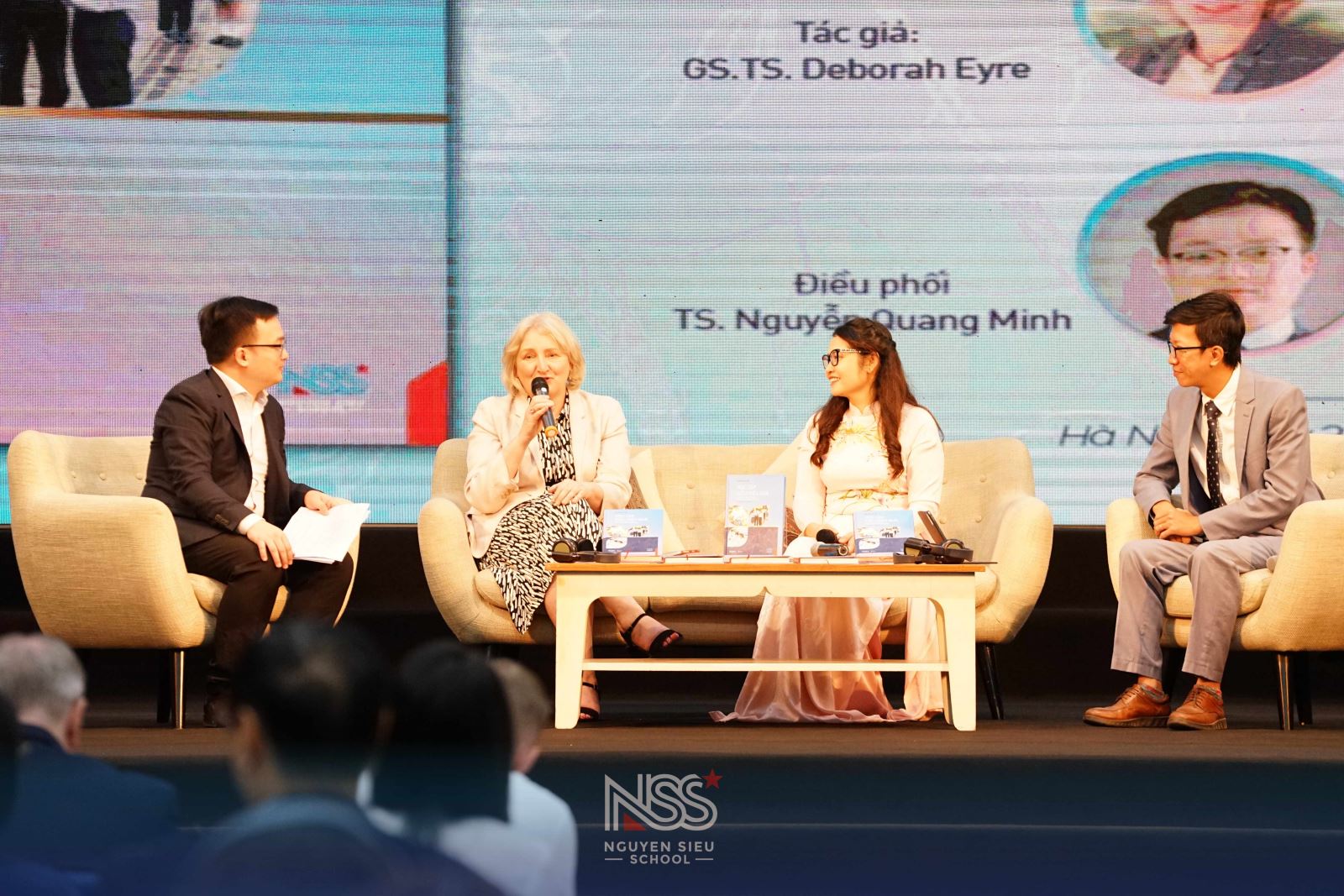 TỌA ĐÀM VÀ RA MẮT SÁCH "HỌC TẬP SIÊU HIỆU QUẢ"