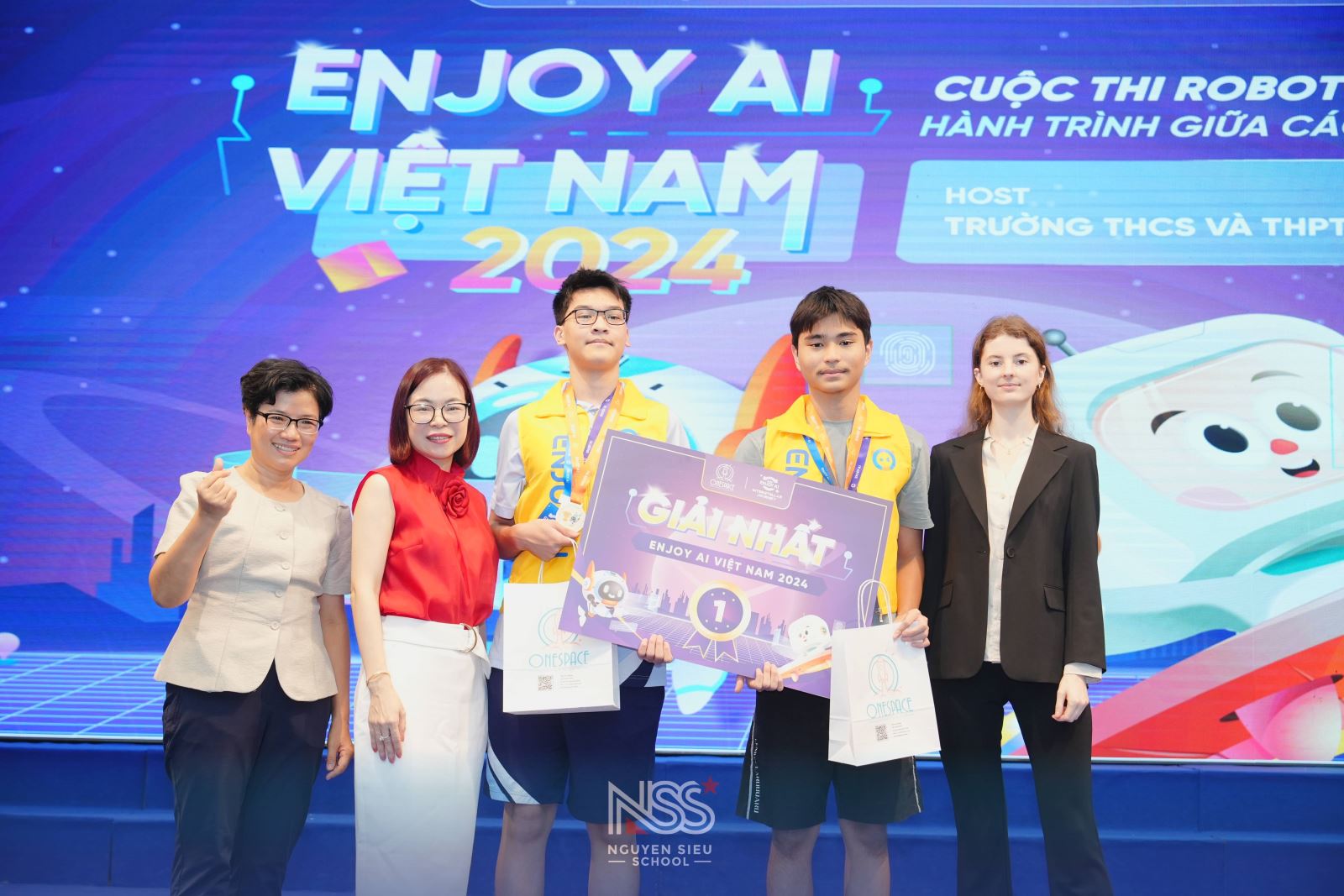 NS-ERS GẶT HÁI “MƯA GIẢI THƯỞNG” TRONG NGÀY THI VÒNG LOẠI MIỀN BẮC ENJOY AI 2024