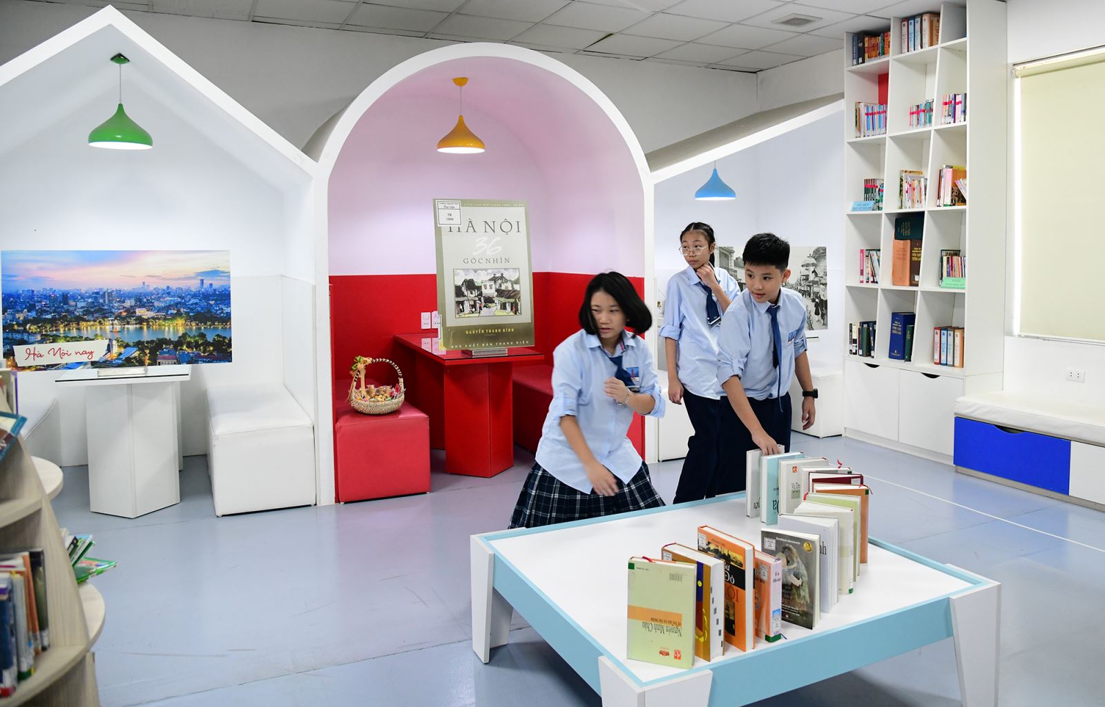 THÁNG 10 LỊCH SỬ VỚI TRIỂN LÃM SÁCH “HÀ NỘI TRONG TÔI”