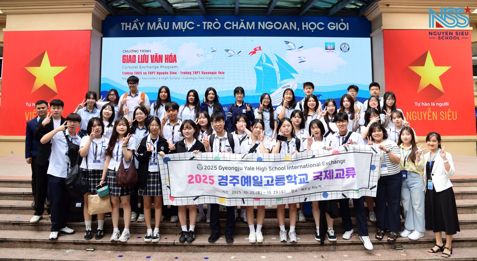 Giao lưu văn hóa giữa học sinh Nguyễn Siêu và học sinh Gyeongju Yale (Hàn Quốc)