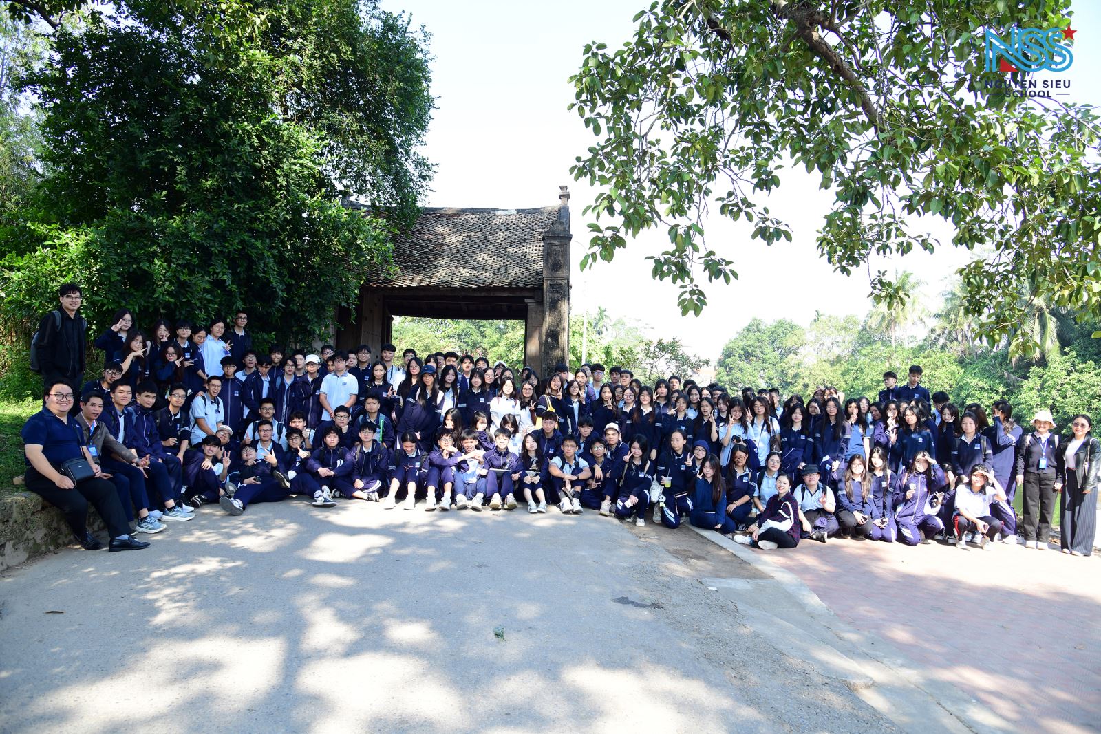 Về Làng cổ Đường Lâm - “chạm” vào di sản, để yêu hơn những giá trị Việt