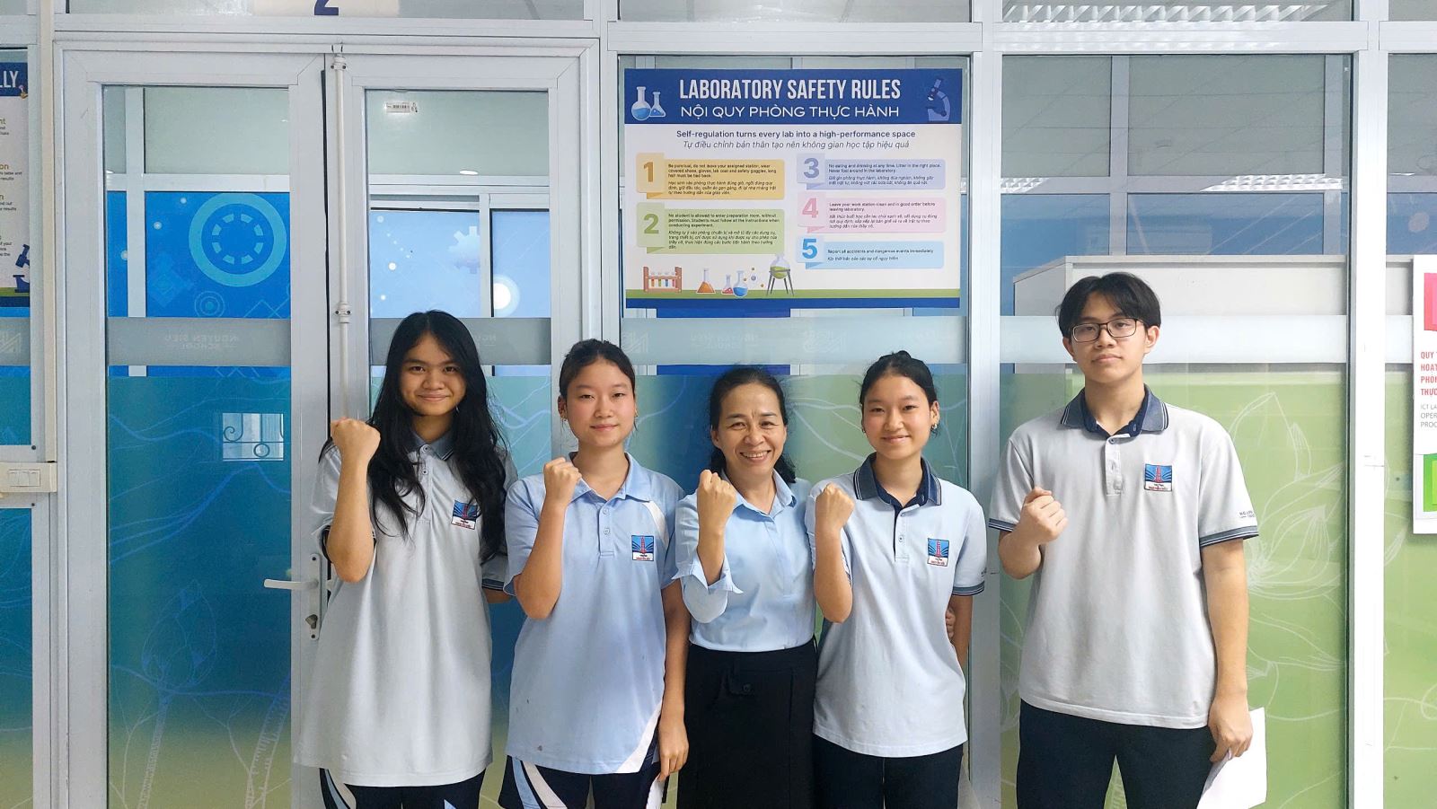 Học sinh Nguyễn Siêu tham gia nghiên cứu về mối tương quan giữa liêm chính học thuật AI và thành công trong học tập