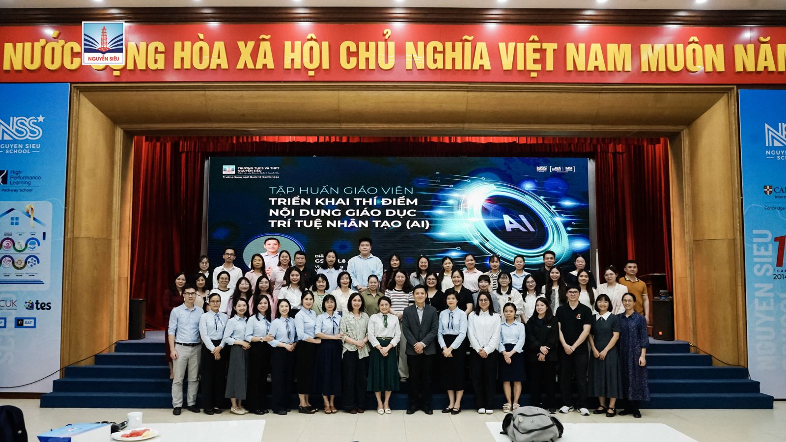 Trường Nguyễn Siêu tăng cường thí điểm giáo dục trí tuệ nhân tạo