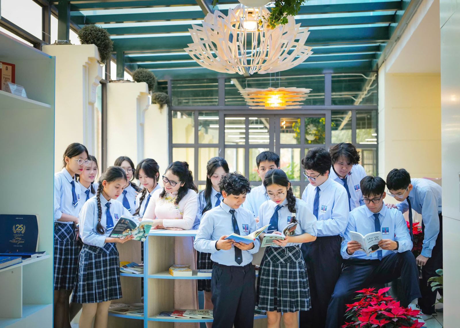 Nhà giáo Nguyễn Thị Minh Thuý được mời tham gia chương trình “Khuyến học - Hành trình Tri thức” trên VTV1