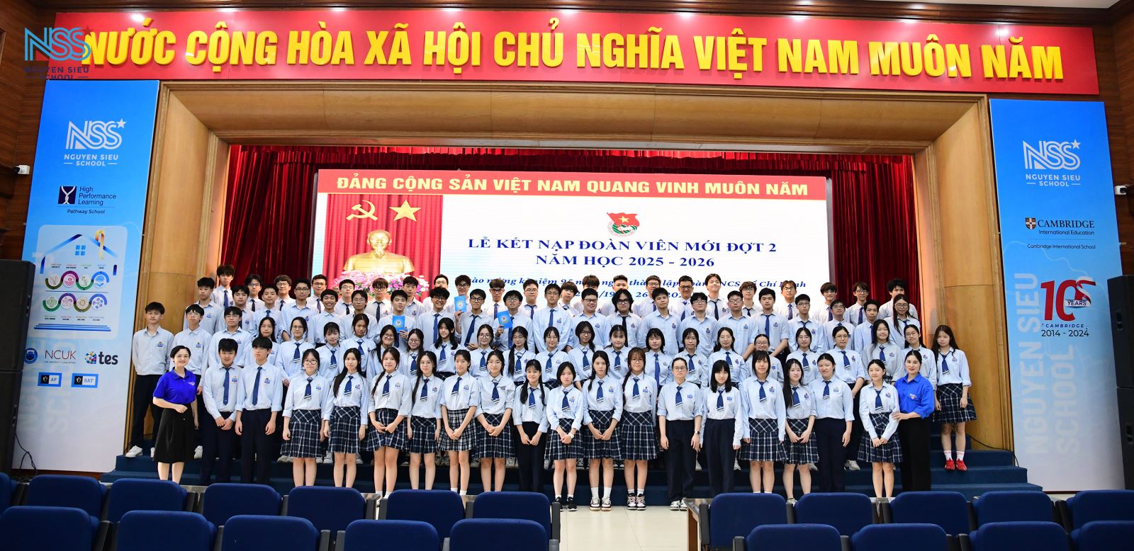 Trường Nguyễn Siêu tổ chức lễ kết nạp Đoàn viên mới đợt II năm học 2025-2026