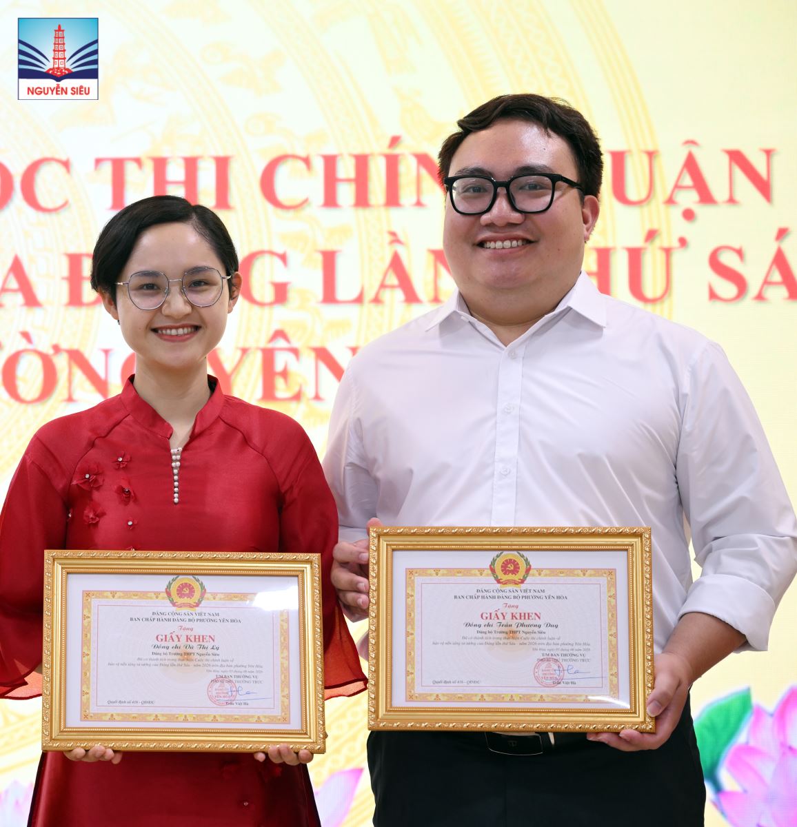 Đảng bộ Trường Nguyễn Siêu và 2 giáo viên được khen thưởng trong cuộc thi chính luận bảo vệ nền tảng tư tưởng của Đảng