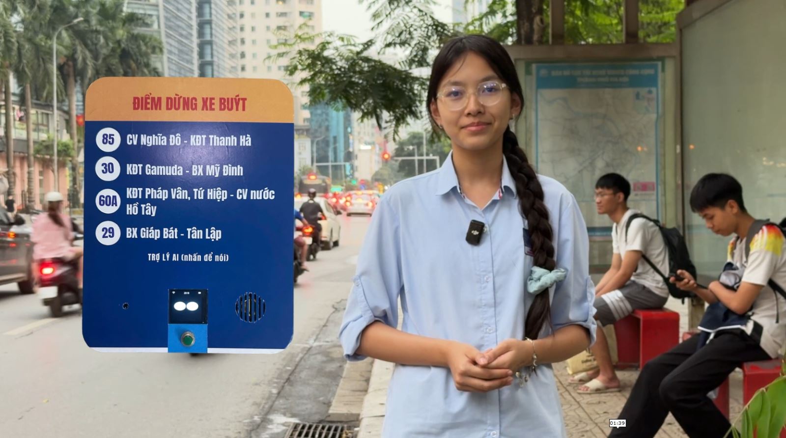 GIẤC MƠ NHỮNG TRẠM XE BUÝT THÔNG MINH CHO ÔNG BÀ