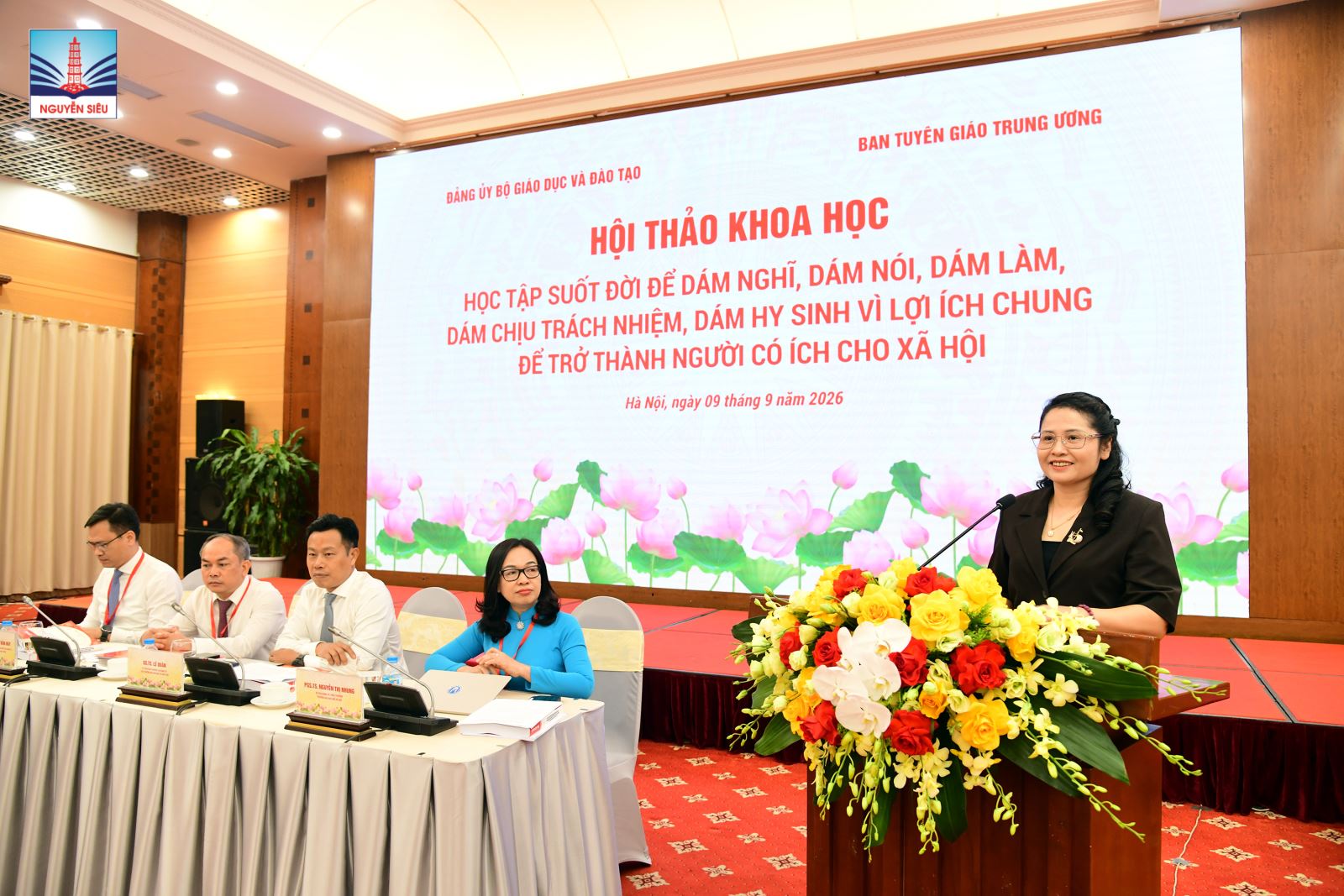 Nguyễn Siêu – trường THCS & THPT duy nhất có tham luận tại Hội thảo Học tập suốt đời
