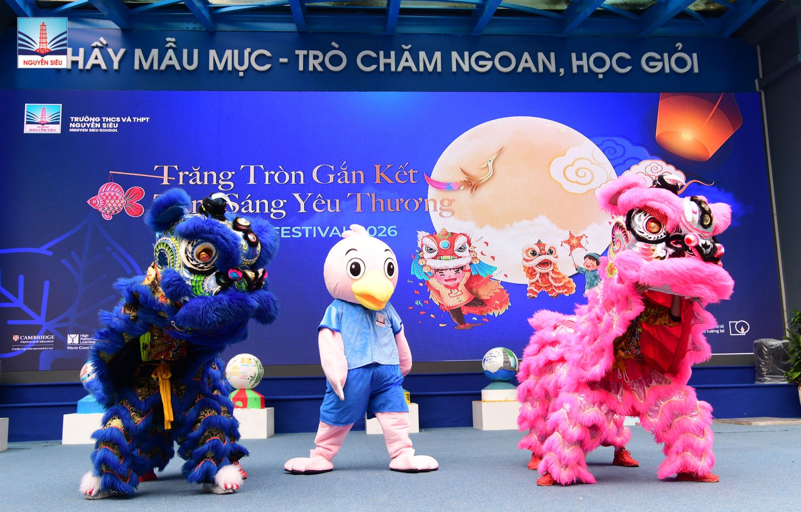 TRĂNG TRÒN GẮN KẾT – TÂM SÁNG YÊU THƯƠNG